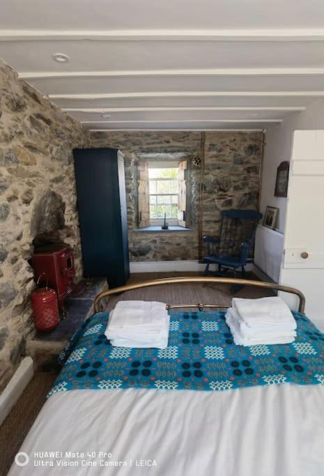 Brynglas Cottage With Hot Tub, Anglesey. Llanfachraeth Buitenkant foto